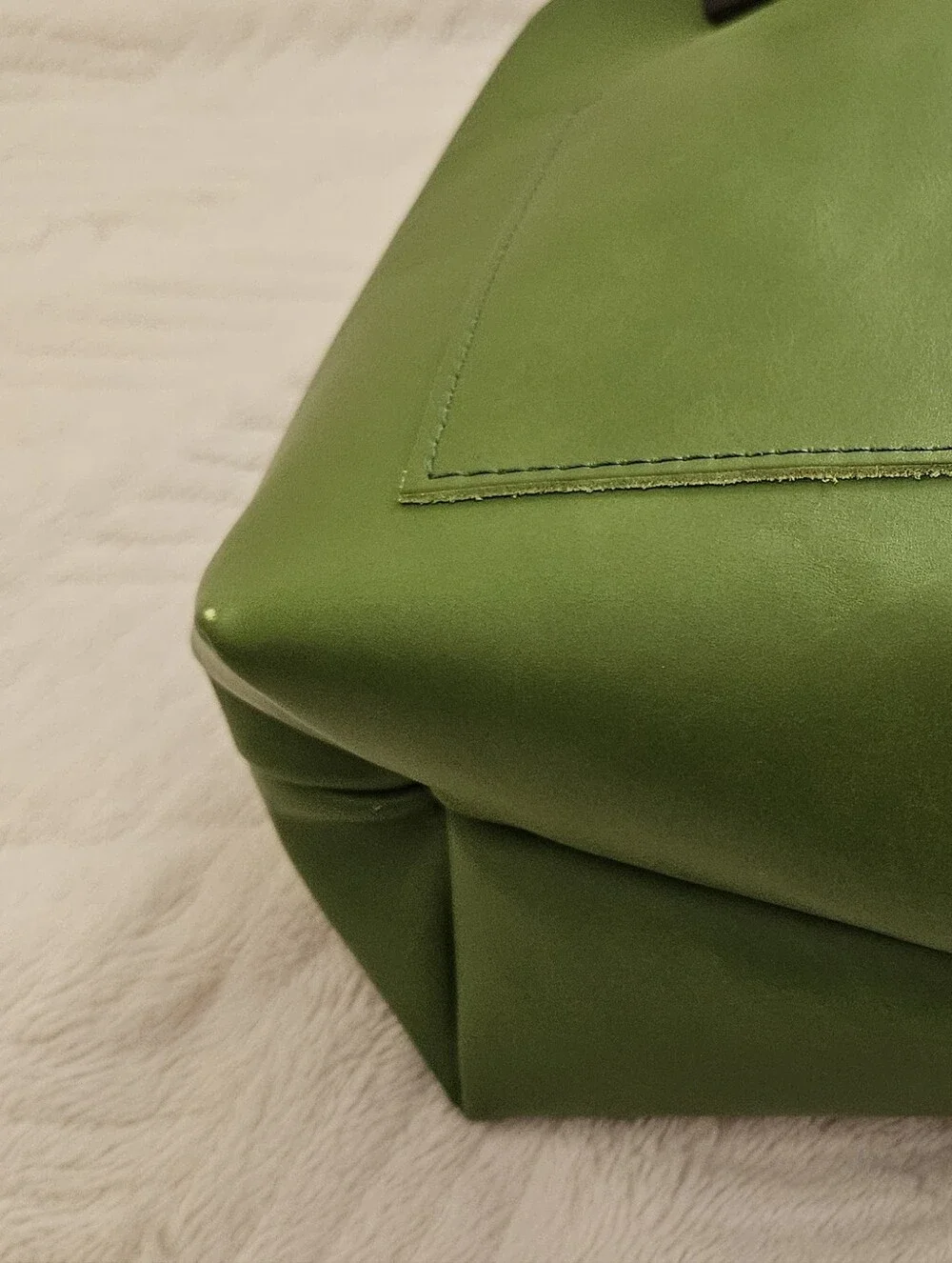 Unicorn/ Rare Portland Leather Goods Classic Leather Tote Bag In Green Apple